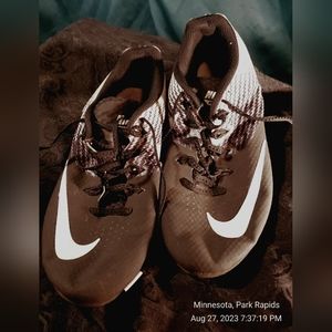 Size 8 Nike Cleats